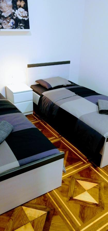 Zpula Center Studio Apartments מראה חיצוני תמונה