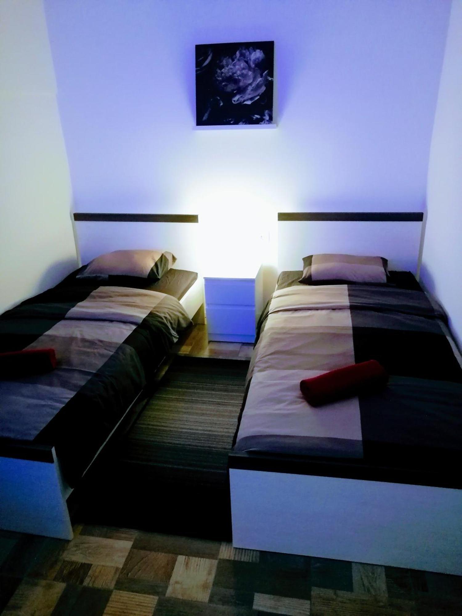 Zpula Center Studio Apartments מראה חיצוני תמונה