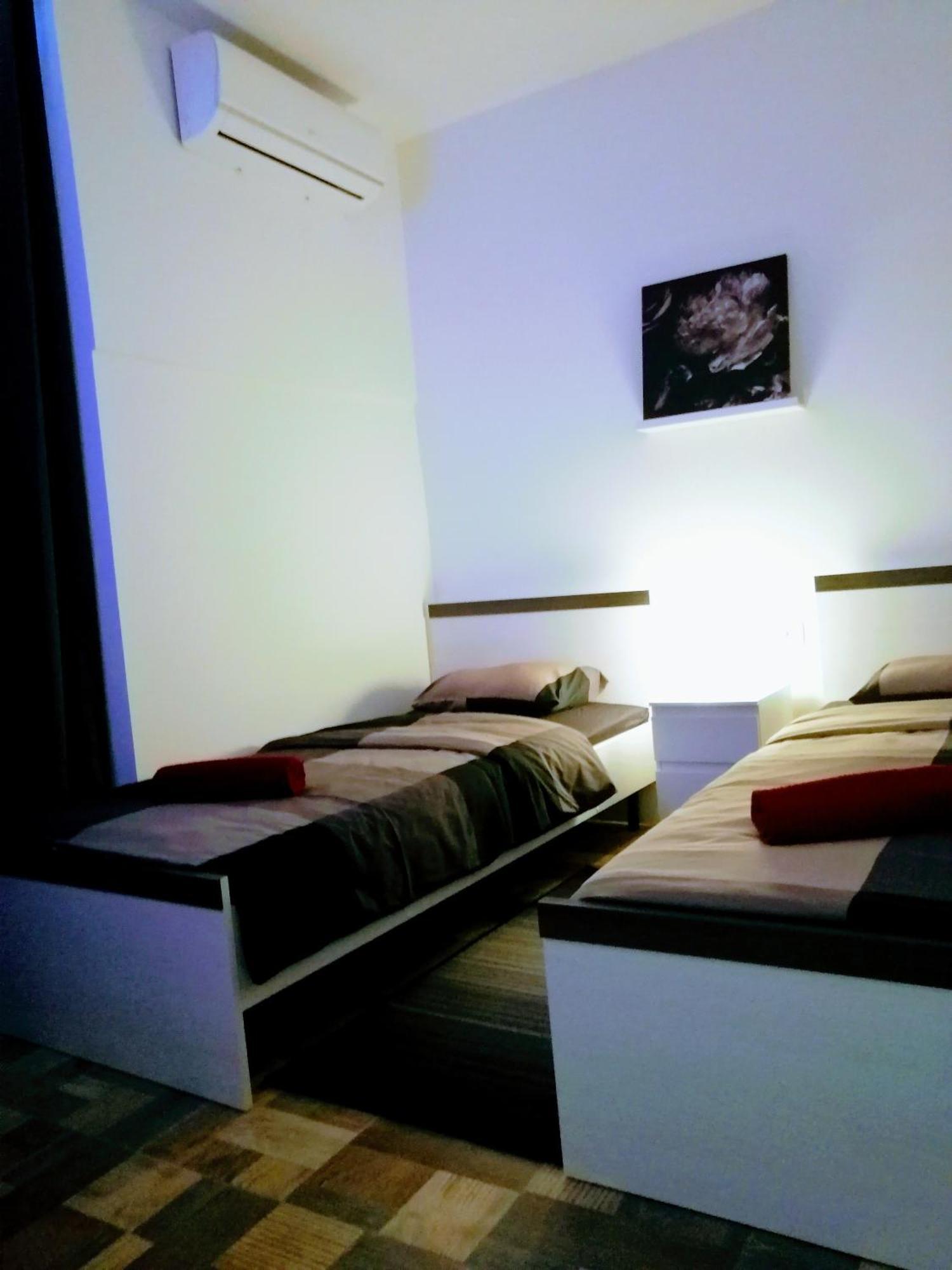 Zpula Center Studio Apartments מראה חיצוני תמונה
