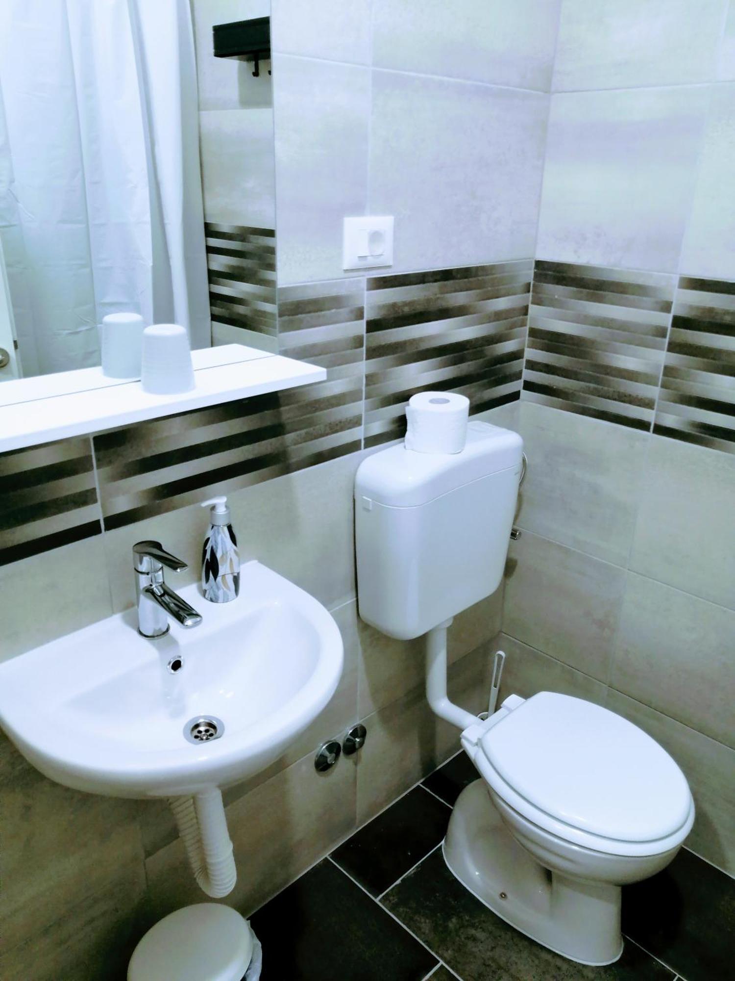 Zpula Center Studio Apartments מראה חיצוני תמונה